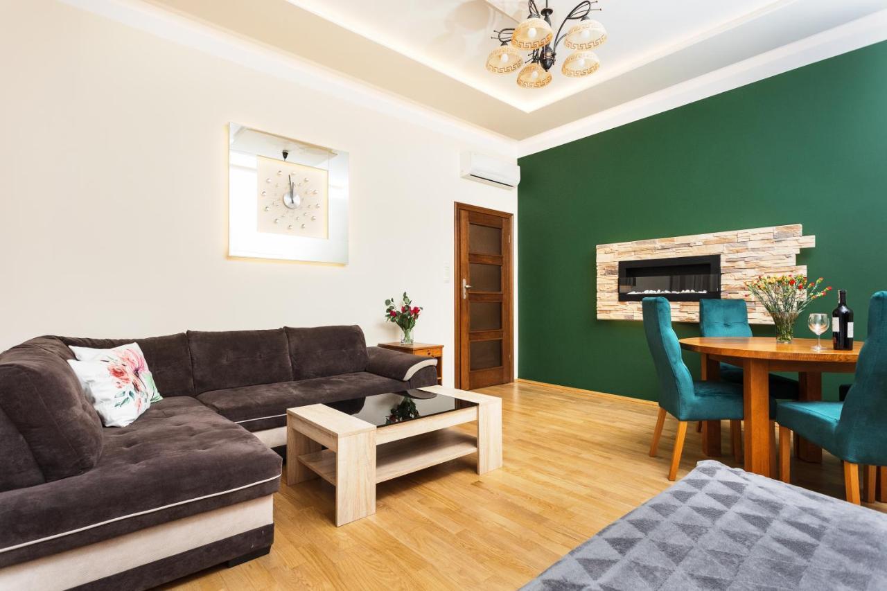 Apartament Vinci คราคูฟ ภายนอก รูปภาพ
